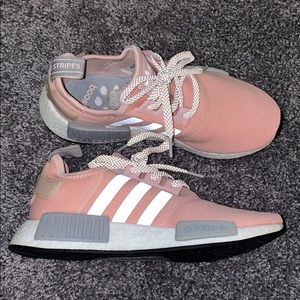 Adidas NMD “vapour pink”